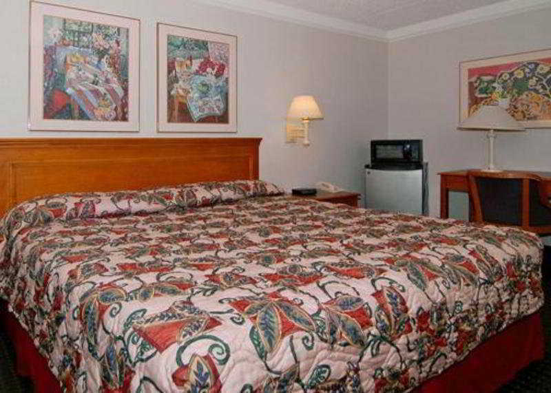 Motel 6-Dallas, Tx - Market Center Eksteriør bilde